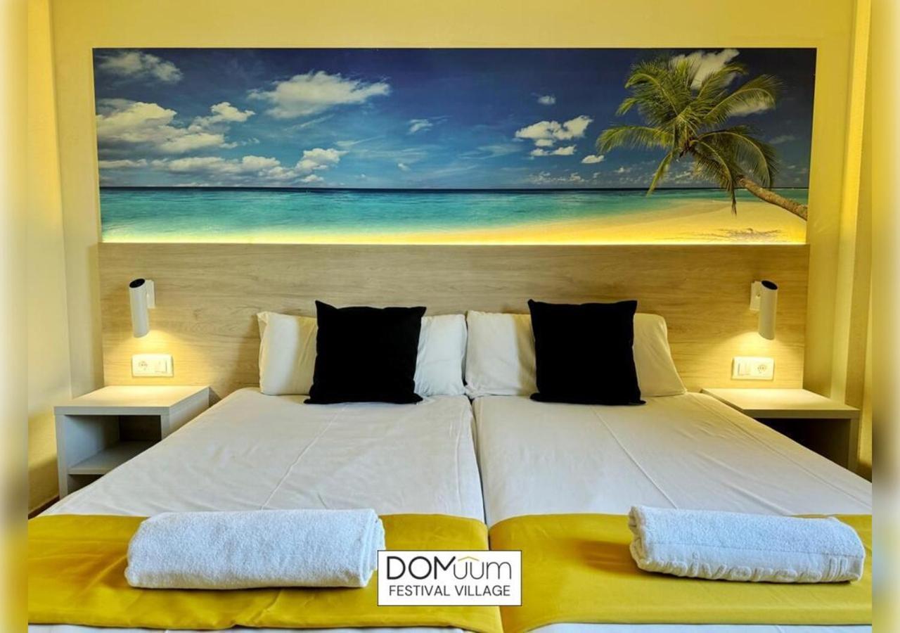 Domuum Holidays - Festival Village Salou Exterior photo